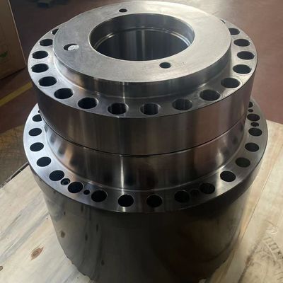 Three-Step 100000nm Fat 650 Track Drive Planetary Gearbox with Two Motor Connections