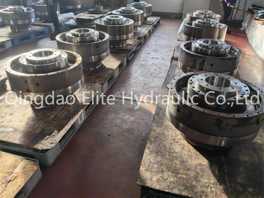 Three-Step Track Drives for Customized Bracket Truck Service Brakes and Custom Design