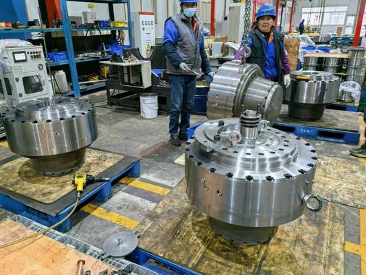 Step Double-Step Planetary Gearbox and Multiple Disc Brakes for 180000nm Final Drives