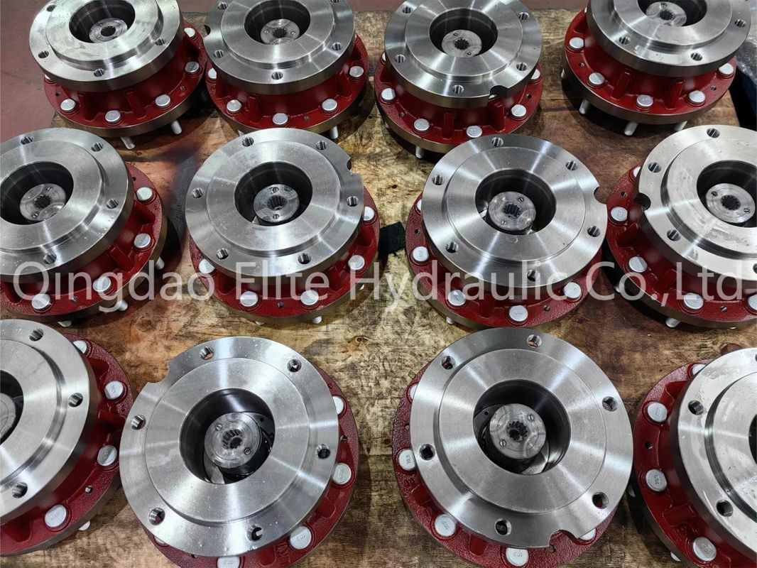 Robust and Modular Design 7000nm Track Drive Dana Brevini 402 Small Planetary Gearboxes